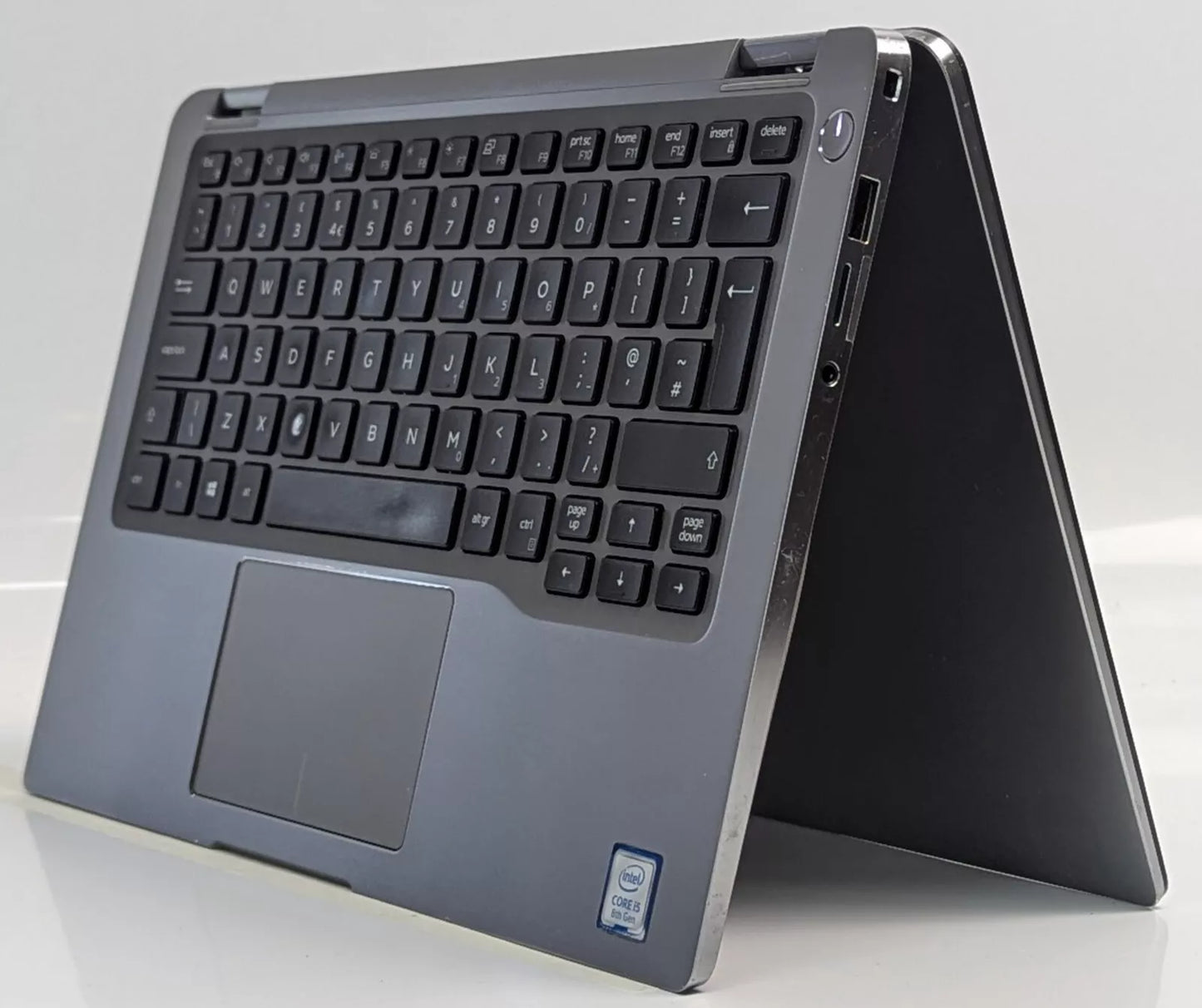 Dell Latitude 7400 2 In 1 , 14", i7 - 8665U - 16 GB RAM - 512GB - Touch Screen laptop