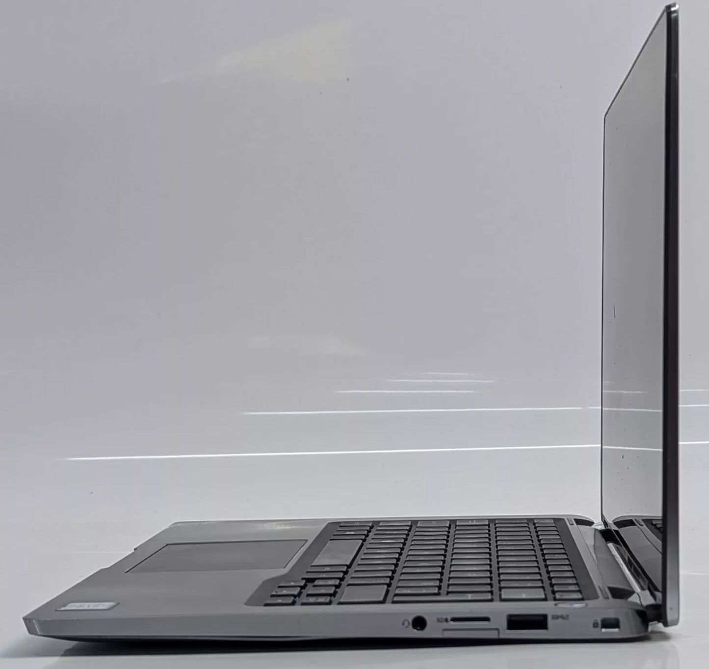 Dell Latitude 7400 2 In 1 , 14", i7 - 8665U - 16 GB RAM - 512GB - Touch Screen laptop